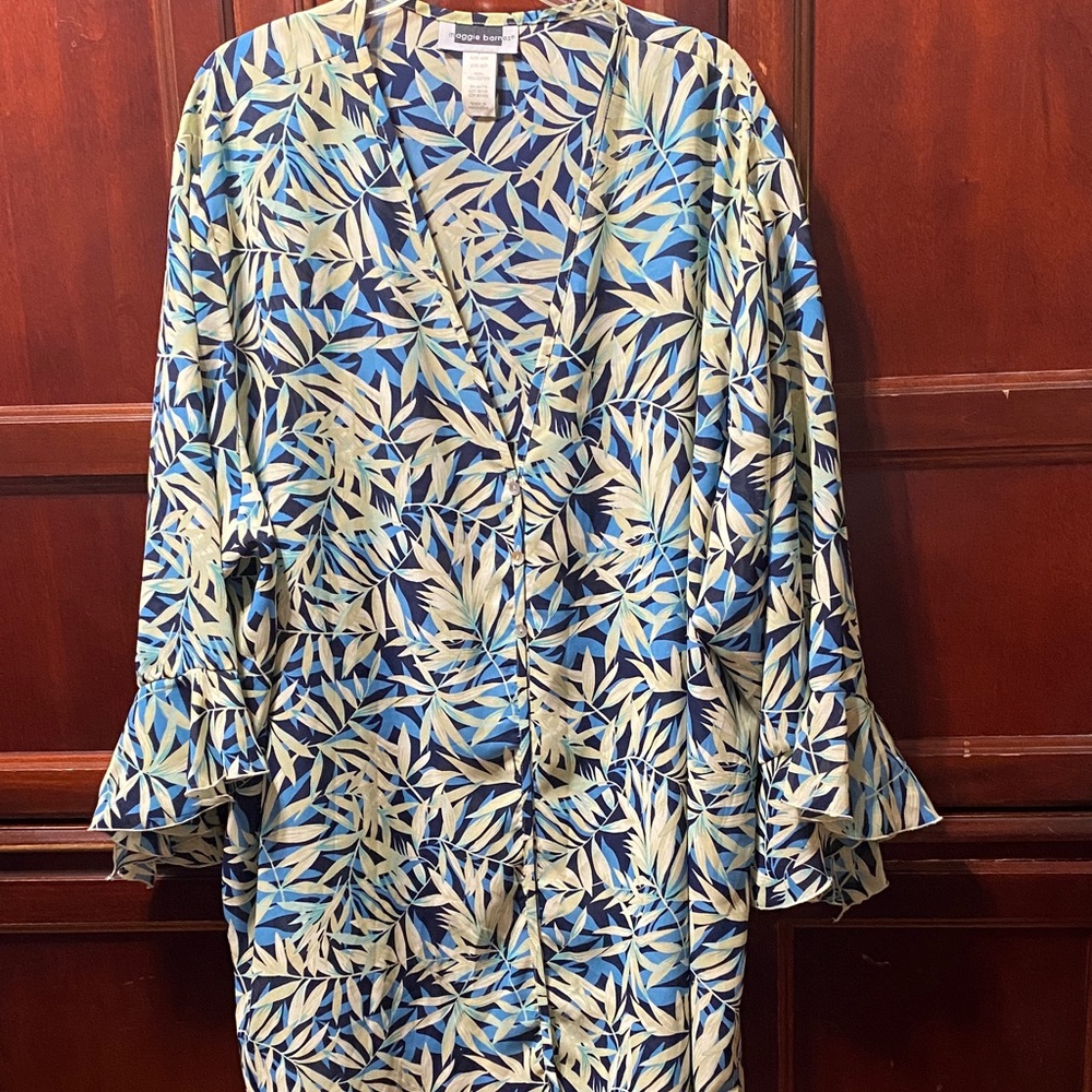 Maggie Barnes Blue and Cream ferns Print thin duster size 32W
